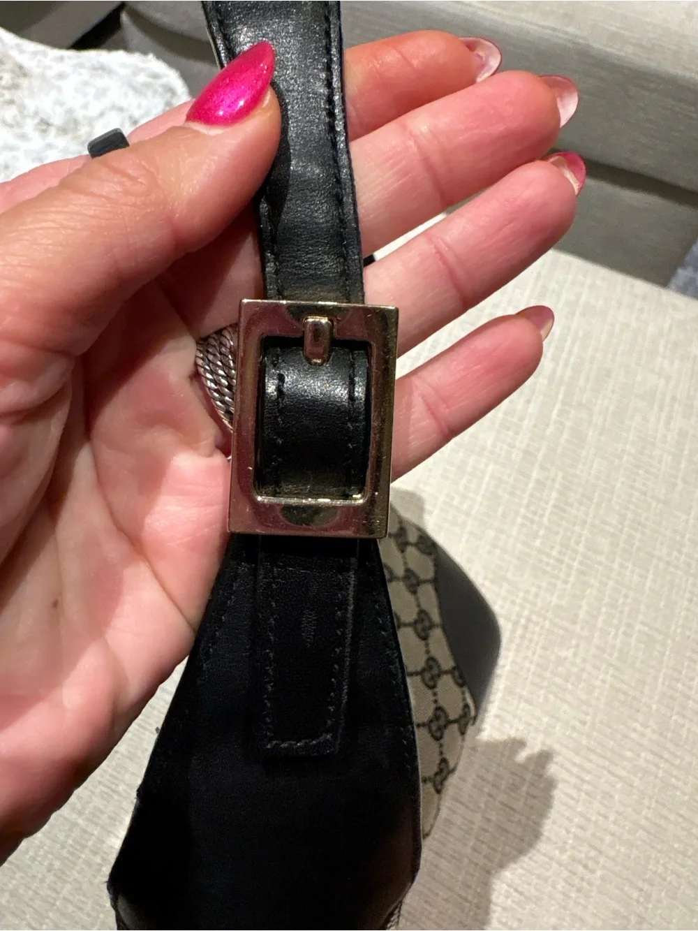 Gucci pre loved